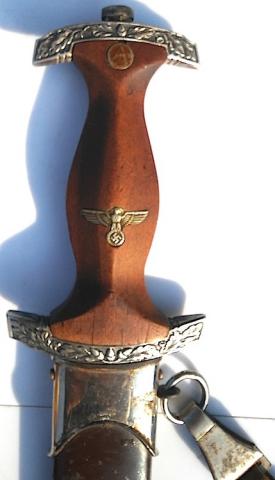 WW2 GERMAN NAZI SA HONOUR RZM DAGGER WITH ENGRAVED CROSS GUARDS AND CASE WOOW!!