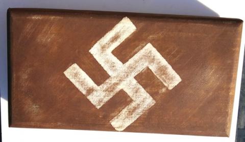 WW2 GERMAN NAZI SOLDIER PERSONAL HAND MADE METAL CASE SWASTIKA