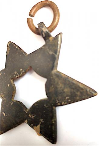 WW2 GERMAN NAZI UNIQUE STAR OF DAVID METAL PENDANT FOUND IN GHETTO AREA OF KRAKOW JEWISH BELONGINGS JUDE JUDEN JOOD JUIF JEW