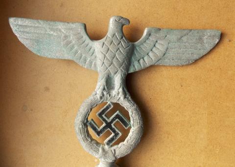 WW2 GERMAN NAZI VERY NICE LARGE POLE TOP OF FLAG - BANNER WITH EAGLE AND SWASTIKA