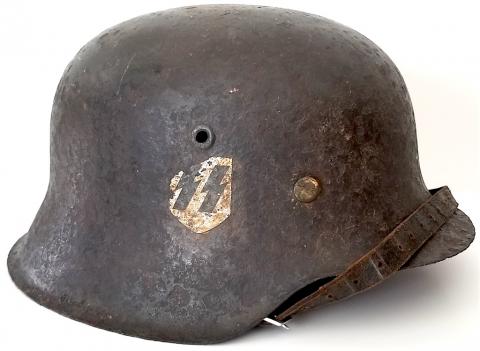 WW2 GERMAN NAZI VERY NICE M42 SINGLE DECAL WAFFEN SS COMPLETE SS-BLACK HELMET WITH AMAZING LINER PATINA, MATCHED CHINSTRAP AND 70% DECAL REMAIN WW2 GERMAN NAZI VERY NICE M42 SINGLE DECAL WAFFEN SS COMPLETE SS-BLACK HELMET WITH AMAZING LINER PATINA, MATCHED CHINSTRAP AND 70% DECAL REMAIN