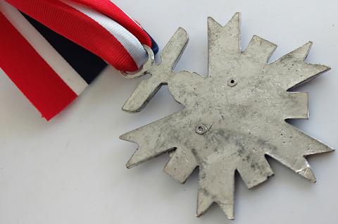 WW2 GERMAN NAZI VERY NICE REPLIKA OF A HIGH RANK AWARD OLYMPIC MEDAL