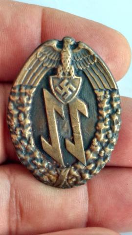 WW2 GERMAN NAZI WAFFEN SS METAL BADGE PIN RZM AND SS RUNES MARKED