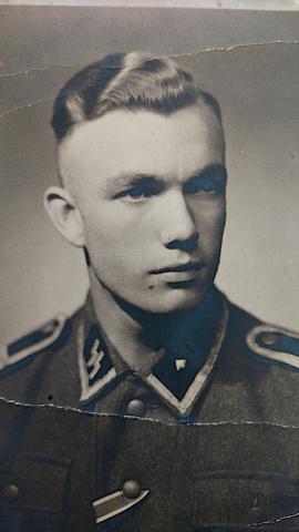 WW2 GERMAN NAZI WAFFEN SS  NCO SOLDIER PHOTO POSTCARD WRITTEN ON BACK