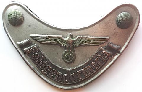 WW2 GERMAN NAZI WAFFEN SS POLIZEI GESTAPO MILITARY POLICE IN BERLIN Feldgendarmerie GORGET