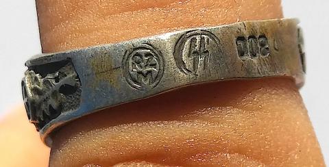 WW2 GERMAN NAZI WAFFEN SS TOTENKOPF DIVISION SKULL AMAZING ORIGINAL SS RING WITH RUNES SWASTIKA ENGRAVES