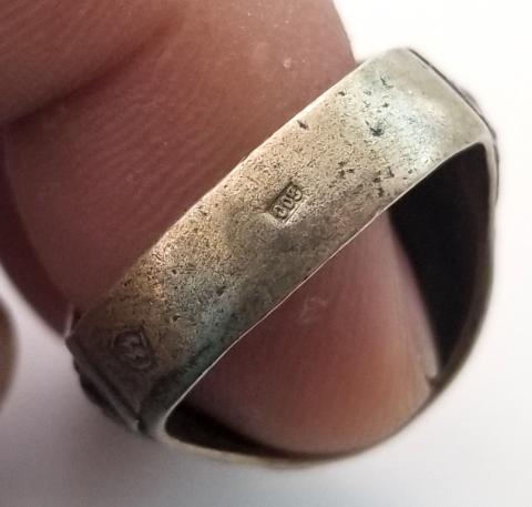WW2 GERMAN NAZI WAFFEN SS TOTENKOPF SILVER RING WITH SS RUNES ENGRAVED AND SILVER 800