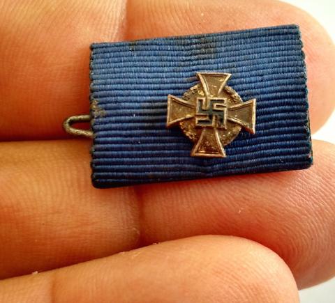 WW2 GERMAN NAZI WEHRMACHT RIBBON BAR FOR FAITHFUL SERVICES IN THE ARMY WITH TINY MEDAL PIN ON IT