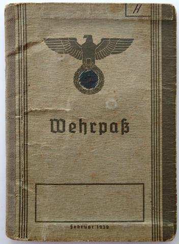 WW2 GERMAN NAZI WEHRMACHT SOLDIER WEHRPASS ID BOOK RARE KOMMANDO IN A OIL COMPANY