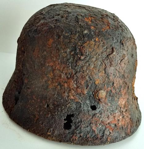 WW2 GERMAN WAFFEN SS TOTENKOPF PANZER GRENADIER EAST FRONT BATTLE RELIC FOUND M42 SINGLE DECAL SS HELMET WITH DOG TAG 