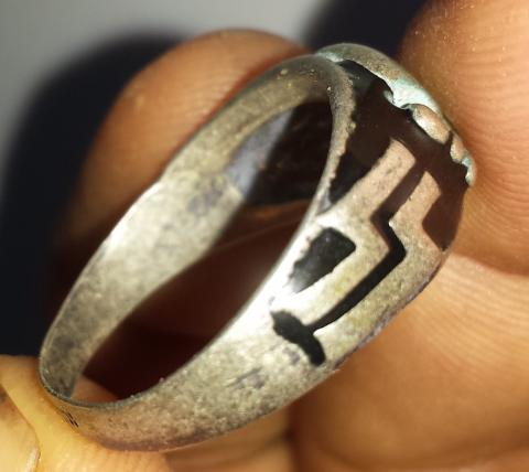 WW2 GERMAN WAFFEN SS TOTENKOPF SILVER RING WITH SKULL AND SS RUNES