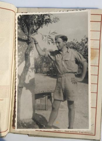 WW2 GERMANY NAZI HEER ARMY SOLDIER WEHRPASS + PHOTO - ENTRIES & STAMPS