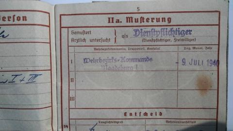 WW2 GERMANY NAZI HEER ARMY SOLDIER WEHRPASS + PHOTO - ENTRIES & STAMPS