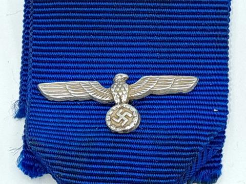 4 YEARS OF FAITHFUL SERVICES IN THE ARMY MEDAL AWARD WITH EAGLE ON RIBBON WEHRMACHT HEER