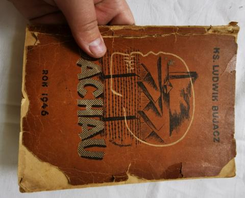 HOLOCAUST CONCENTRATION CAMP DACHAU LIBERATION BOOK 1946 WITH MANY PHOTOS