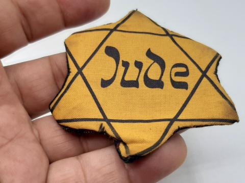 HOLOCAUST RARE WORN JUDE GERMANY STAR OF DAVID JEW JEWISH ORIGINAL FOR SALE HOLOCAUST RARE WORN JUDE GERMANY STAR OF DAVID JEW JEWISH ORIGINAL FOR SALE
