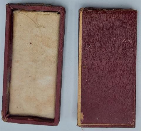 OKTOBER 1938 Sudetenland MEDAL AWARD ORIGINAL CASE THIRD REICH EAGLE OKTOBER 1938 Sudetenland MEDAL AWARD ORIGINAL CASE THIRD REICH EAGLE