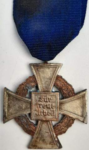 A RARE CIVIL SERVICES 50 YEARS FAITHFUL GERMAN MEDAL ORIGINAL FOR SALE