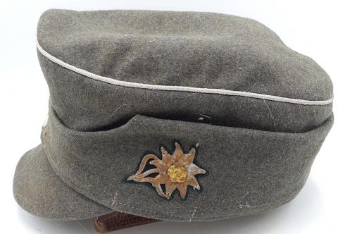 WAFFEN SS TOTENKOPF PRINZ EUGENE MOUNTAIN TROOPS OFFICER M43 CAP SS METAL SKULL INSIGNIA Gebirgsjäger