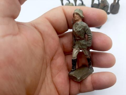 1930s WAR TOYS LINEOL FIGURINE SOLDIERS WEHRMACHT ARMY GERMANY