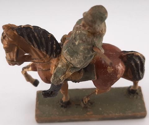 WW2 GERMAN NAZI WEHRMACHT SOLDIER HORSE ELASTOLIN LINEOL ACTION FIGURINE