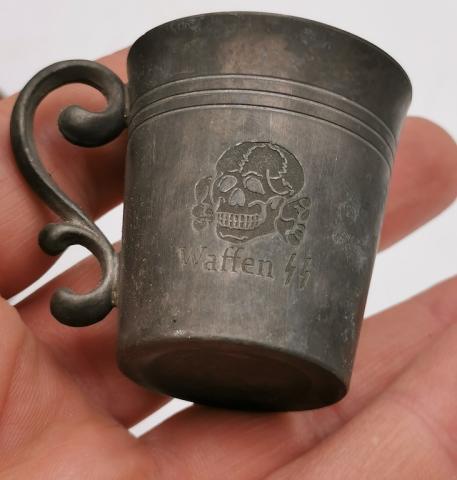 WW2 GERMAN NAZI AMAZING SET OF 6 WAFFEN SS TOTENKOPF VODKA CUPS ON WOODEN HANDLE