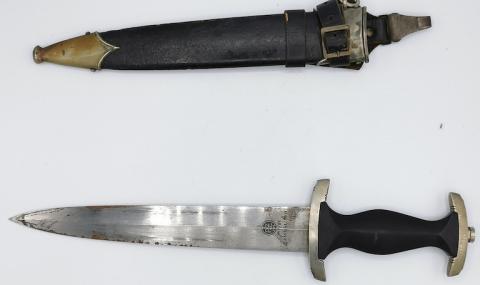 SS Enlisted Man's Dagger RZM M7/81 124/39 SS Karl Tiegel SS Dolch VERTICAL LEATHER HANGE ASSMANN original for sale