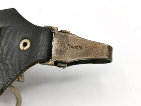 SS Enlisted Man's Dagger RZM M7/81 124/39 SS Karl Tiegel SS Dolch VERTICAL LEATHER HANGE ASSMANN original for sale