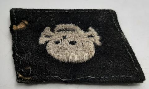 WW2 GERMAN NAZI CONCENTRATION CAMP GUARD WAFFEN SS TOTENKOPF NCO SKULL COLLAR TAB TUNIC REMOVED