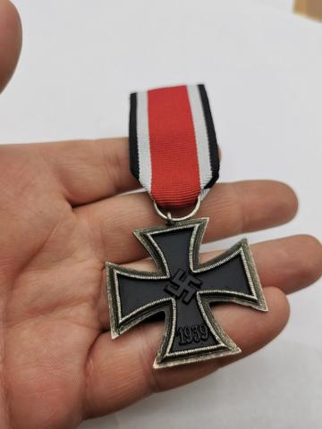 WW2 GERMAN NAZI IRON CROSS 2ND CLASS MEDAL AWARD WEHRMACHT - WAFFEN SS