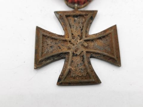 WW2 GERMAN NAZI IRON CROSS SECOND CLASS MEDAL AWARD RELIC FOUND