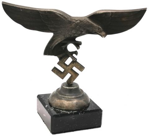 WW2 GERMAN NAZI LUFTWAFFE nsdap hitler DESKTOP STATUE podium REICH EAGLE & SWASTIKA