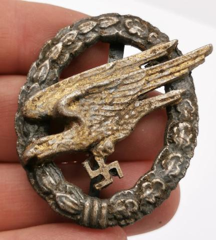 WW2 GERMAN NAZI LUFTWAFFE PARATROOPER BADGE MEDAL AWARD ORIGINAL