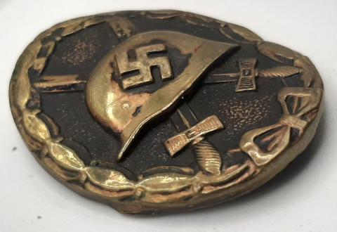 WW2 GERMAN NAZI NICE WOULD BADGE MEDAL AWARD IN ORIGINAL CASE MARKED