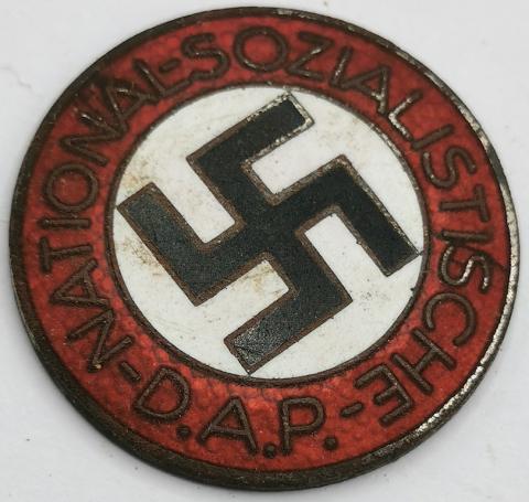 WW2 GERMAN NAZI NSDAP ADOLF HITLER THIRD REICH MEMBERSHIP PIN BY RZM GENUINE