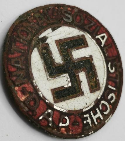 WW2 GERMAN NAZI NSDAP ADOLF HITLER THIRD REICH MEMBERSHIP PIN BY RZM