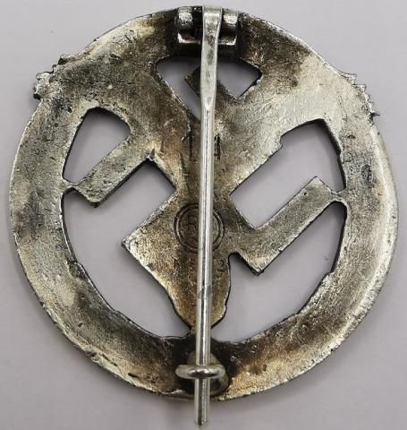 WW2 GERMAN NAZI RARE LUFTWAFFE BADGE PIN NUMBER 14, BY RZM