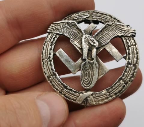 WW2 GERMAN NAZI RARE LUFTWAFFE BADGE PIN NUMBER 14, BY RZM