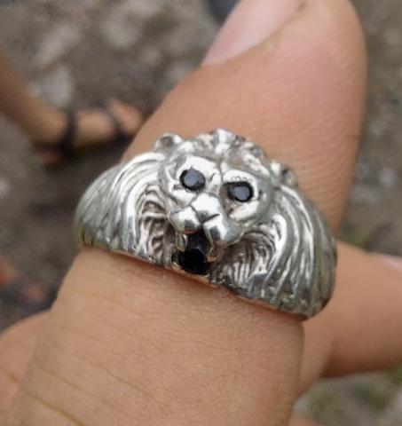 WW2 GERMAN NAZI RARE TRADITIONAL LION HEAD FINE SILVER RING MARKED