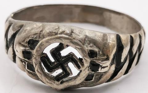 WW2 GERMAN NAZI SWASTIKA PARTISAN SILVER RING NSDAP ADOLF HITLER