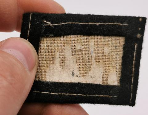 ORIGINAL GERMAN NAZI WAFFEN SS ENLISTED NCO COLLAR TAB SS RUNES WITH RZM TAG REMAINS