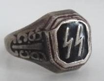 WW2 GERMAN NAZI WAFFEN SS RUNES RING SILVER ORIGINAL FOR SALE MILITARIA MARKED 800