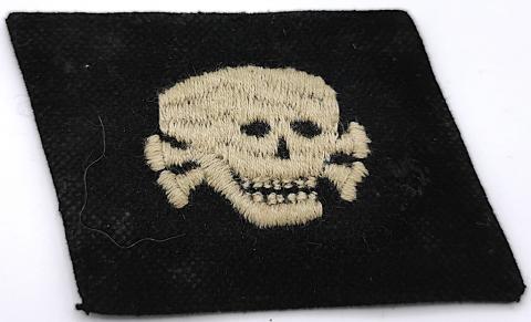 WW2 GERMAN NAZI WAFFEN SS TOTENKOPF NCO COLLAR TAB TUNIC REMOVED CONCENTRATION CAMP GUARDS SS