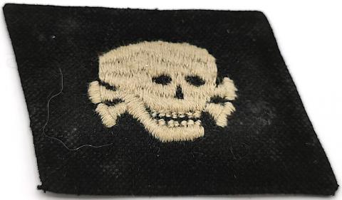 WW2 GERMAN NAZI WAFFEN SS TOTENKOPF NCO COLLAR TAB TUNIC REMOVED CONCENTRATION CAMP GUARDS SS