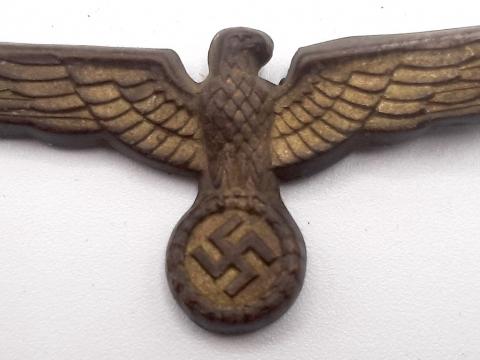 WW2 GERMAN NAZI WEHRMACHT VISOR CAP METAL EAGLE INSIGNIA HEADGEAR NSDAP WW2 GERMAN NAZI WEHRMACHT VISOR CAP METAL EAGLE INSIGNIA HEADGEAR NSDAP