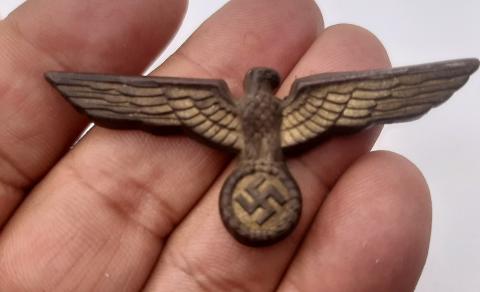 WW2 GERMAN NAZI WEHRMACHT VISOR CAP METAL EAGLE INSIGNIA HEADGEAR NSDAP WW2 GERMAN NAZI WEHRMACHT VISOR CAP METAL EAGLE INSIGNIA HEADGEAR NSDAP
