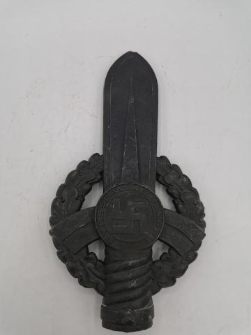 WW2 GERMAN NAZI WERHMACHT VETERANS POLE TOP OF FLAG WITH IRON CROSS & SWASTIKA