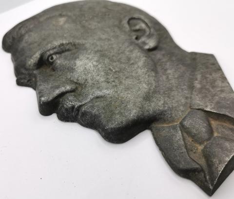 WW2 GERMAN NAZI EARLY NSDAP THIRD REICH ADOLF HITLER WALL HEAD BUST METAL PLATE PARTISANS