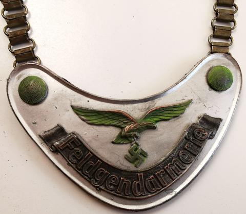 WW2 GERMAN NAZI FELDGENDARMERIE GORGET LUFTWAFFE SS CHAIN POLICE POLIZEI