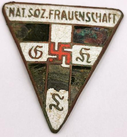 WW2 GERMAN NAZI III REICH Nat. Soz. Frauenschaft pin RELIC GROUND DUG FOUND PIN